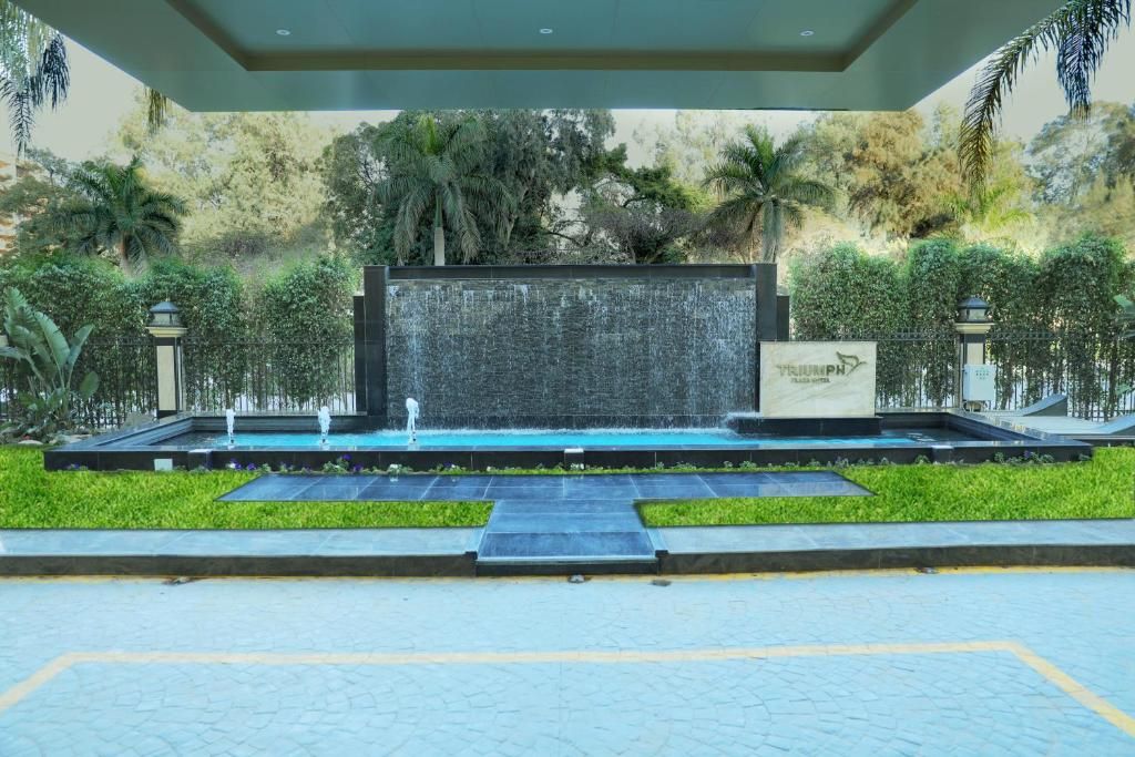 Triumph Plaza фото 4