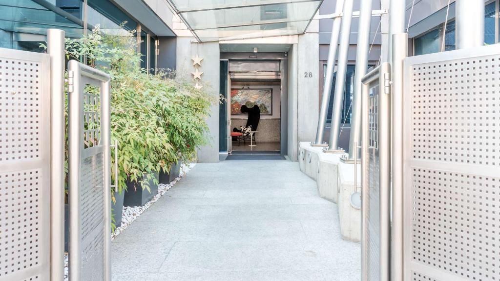 Best Western Plus Executive Hotel and Suites фото 34