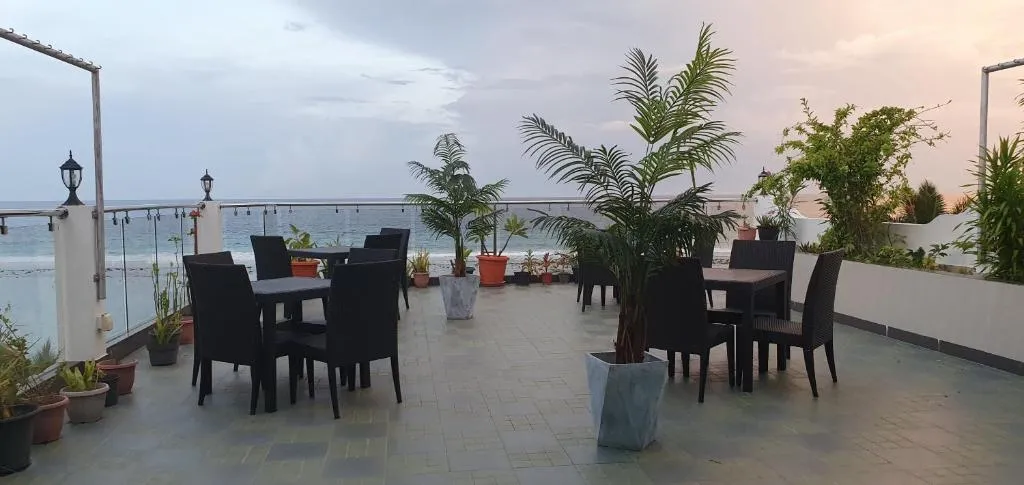 Huvan Beach Hotel фото 6
