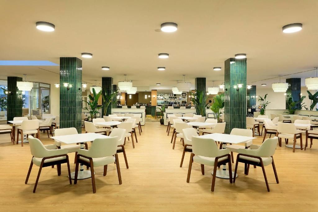 Grand Palladium Palace Ibiza Resort & Spa- All Inclusive фото 13