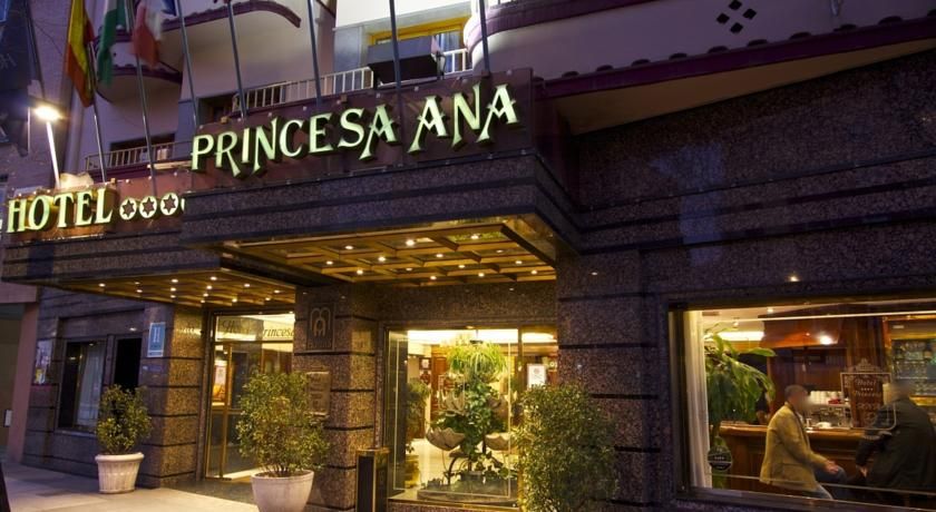 Hotel M.A. Princesa Ana фото 0