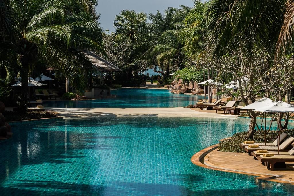 Ravindra Beach Resort & Spa фото 57