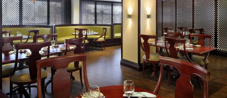 Фото отеля Al Safir Hotel & Tower