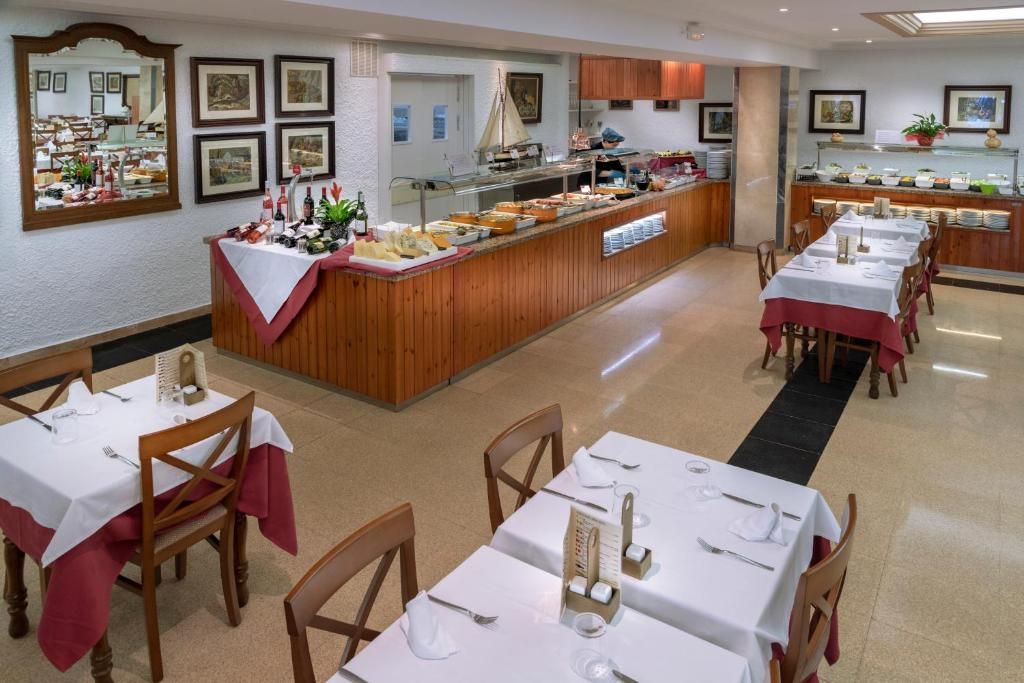 Hotel GHT Neptuno фото 84