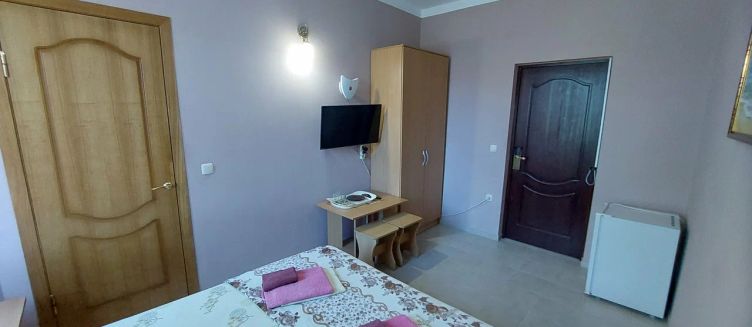 Фото отеля Гостевой дом «Юлия»