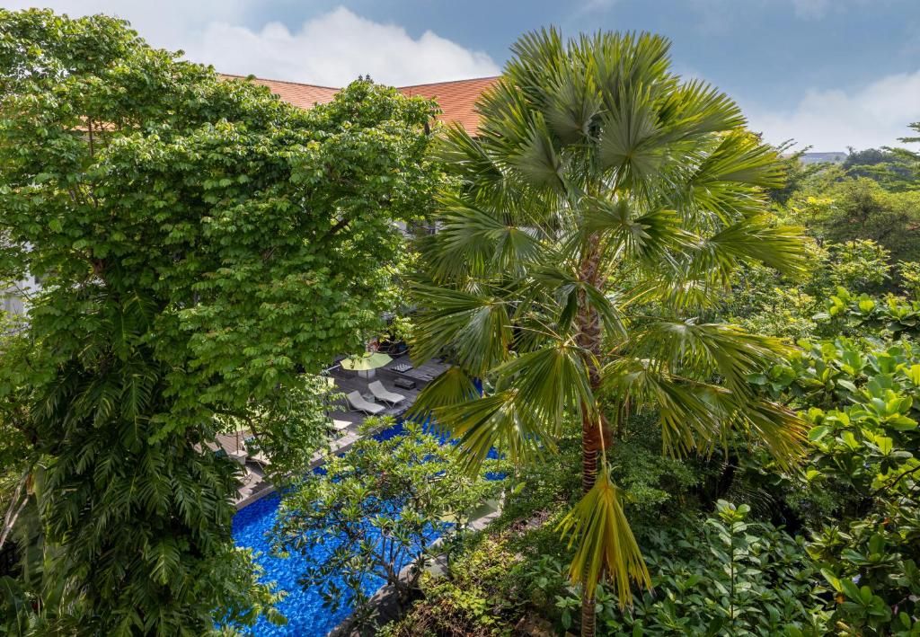 Taksu Sanur Hotel фото 36