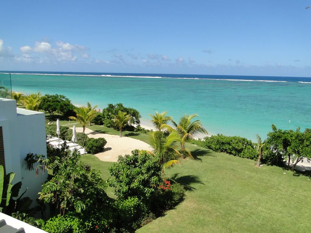 Cap Ouest Beachfront Luxury Penthouse фото 33