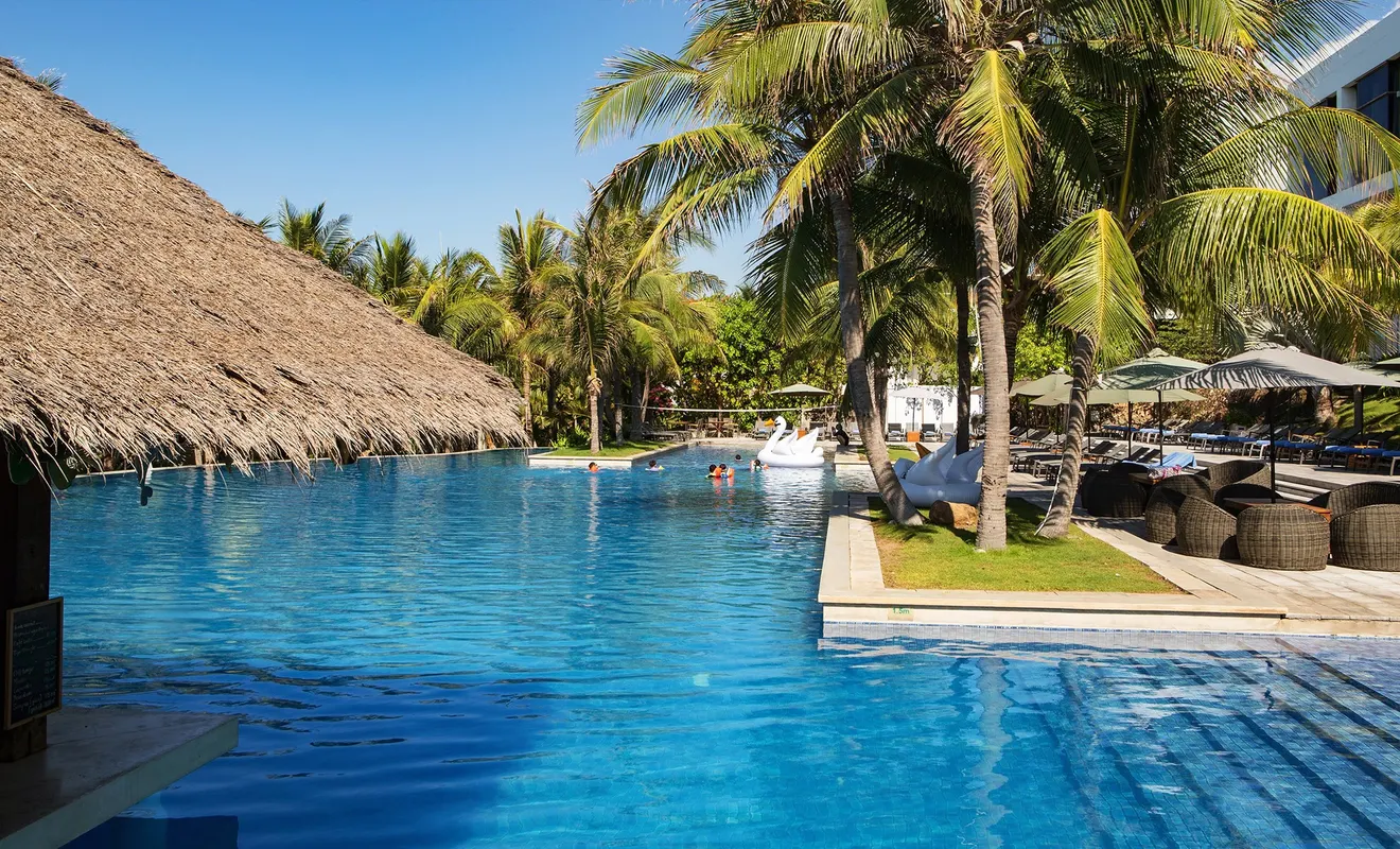 The Cliff Resort and Residence фото 49