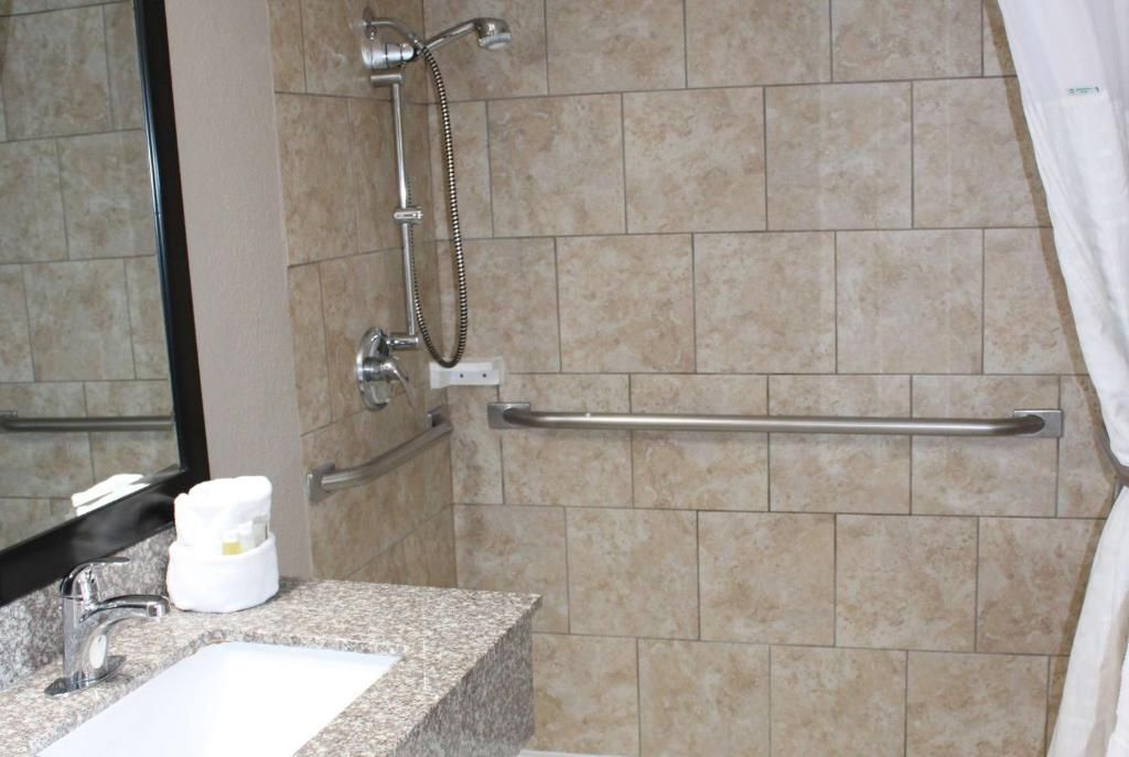 Days Inn & Suites Springfield on Interstate 44 фото 9