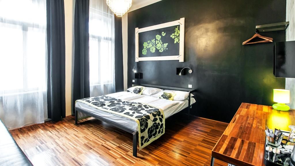 Хостел «Czech Inn» фото 0