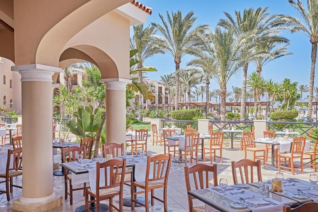 JAZ Almaza Beach Resort фото 55