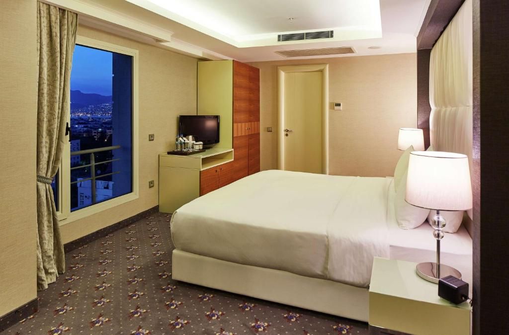DoubleTree by Hilton Hotel Izmir - Alsancak фото 73