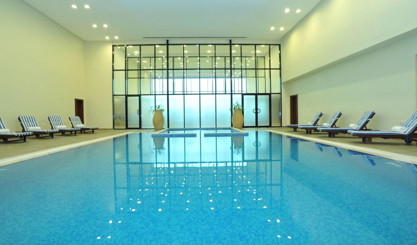 Ramada Hotel & Suites by Wyndham Ajman фото 14