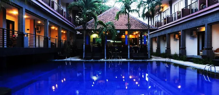 Фото отеля Taman Tirta Ayu Pool and Mansion
