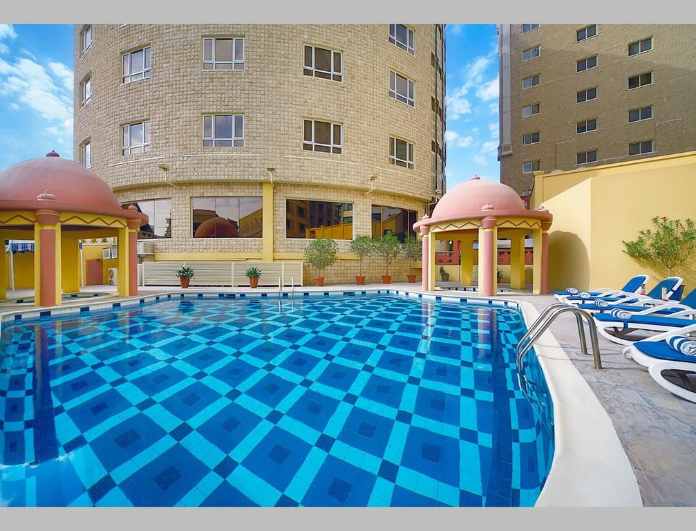 Al Safir Hotel & Tower фото 28
