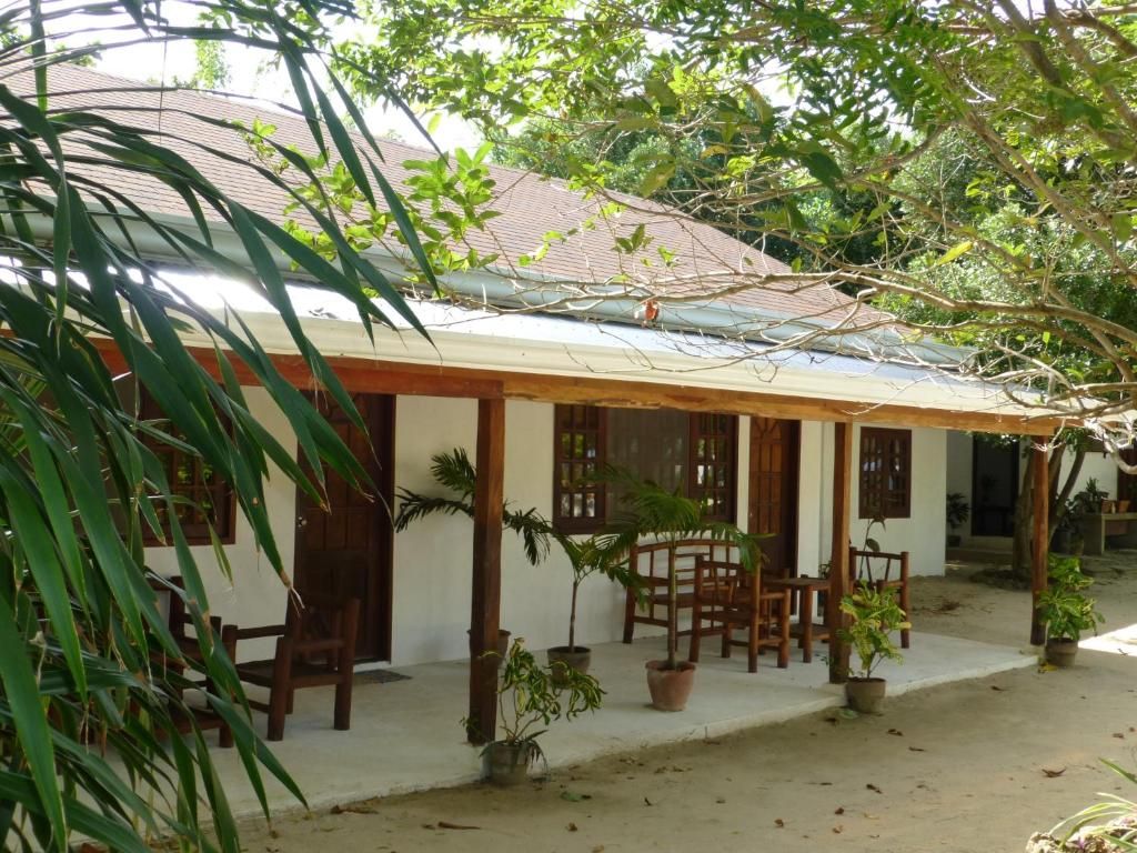 Talima Beach Villas & Dive Resort фото 73