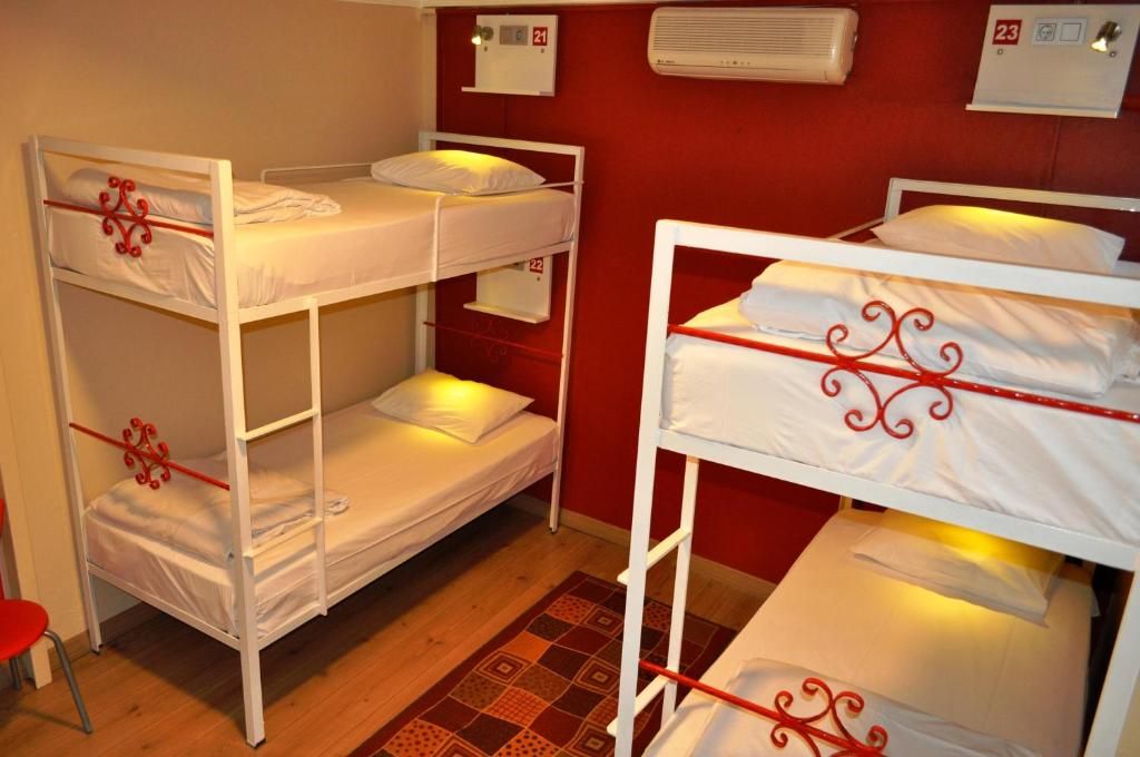 Хостел «Antique Hostel» фото 12