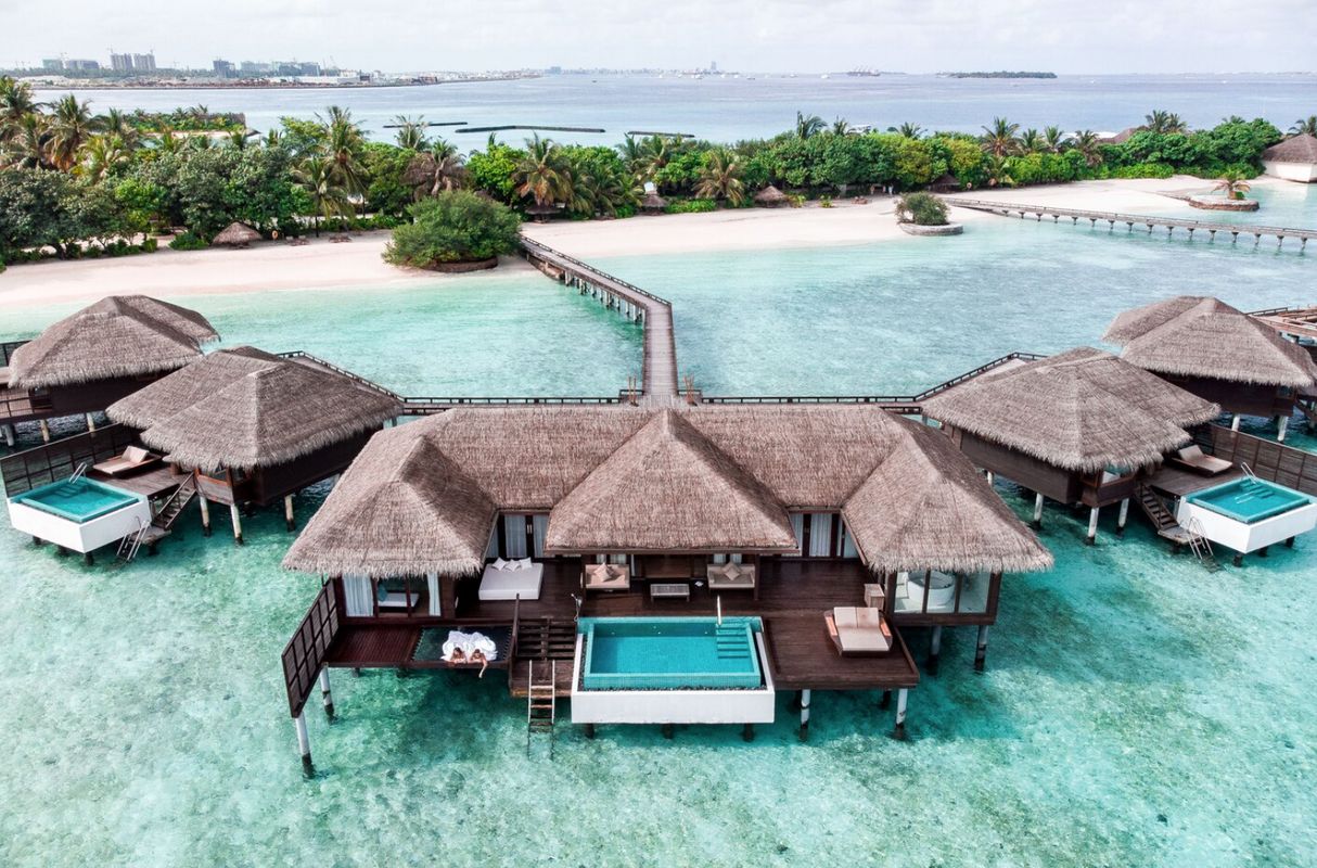 Sheraton Maldives Full Moon Resort & Spa фото 38