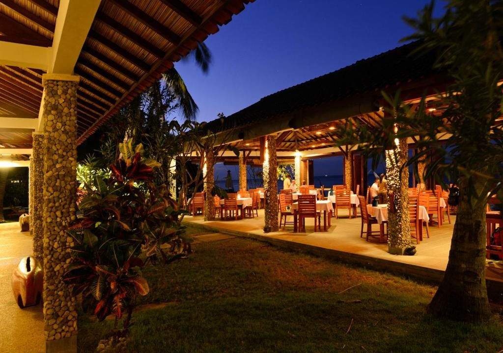 Cocotinos Sekotong, a Boutique Beach Resort & Spa фото 76