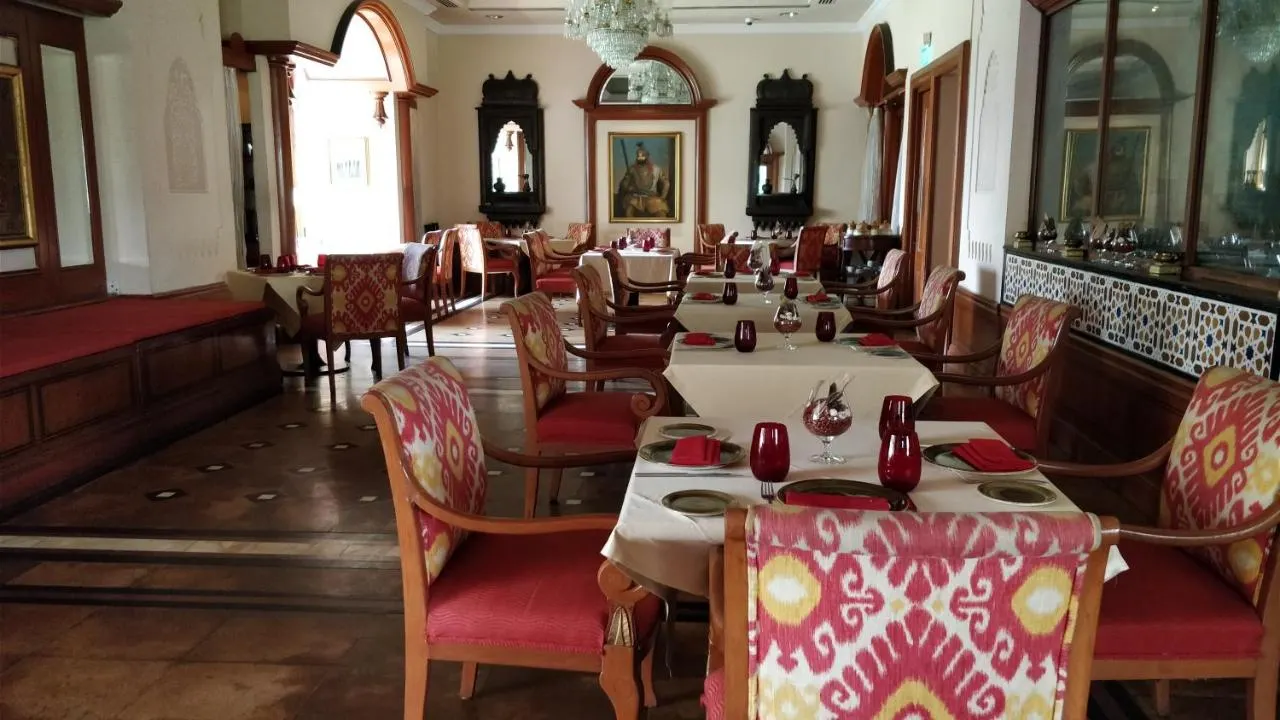 Eros Hotel New Delhi, Nehru Place фото 11