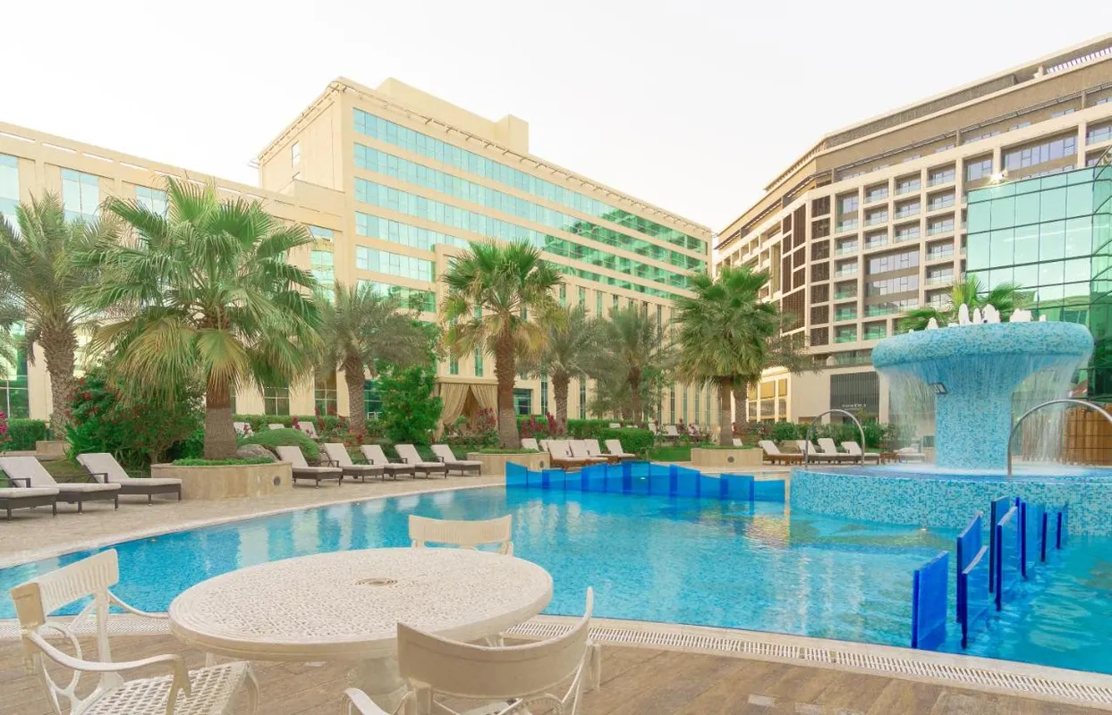 Millenium Airport Hotel фото 1