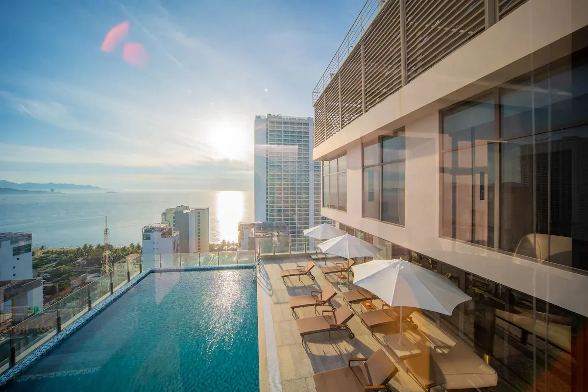 Green Beach Hotel фото 9