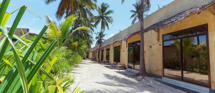 Фото отеля Jambo Resort by Mambo Hotels