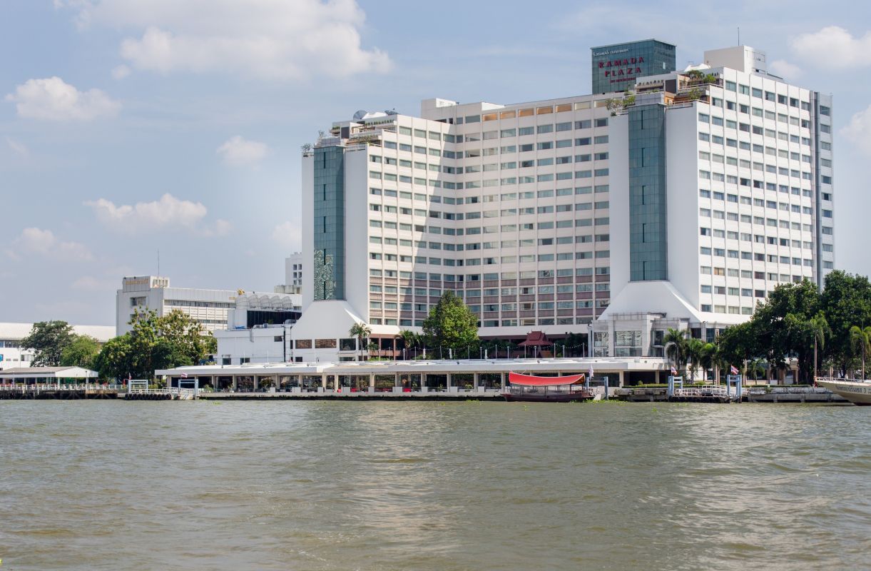 Ramada Plaza by Wyndham Bangkok Menam Riverside фото 0