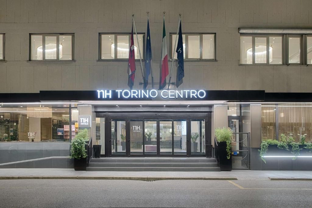 NH Torino Centro фото 9
