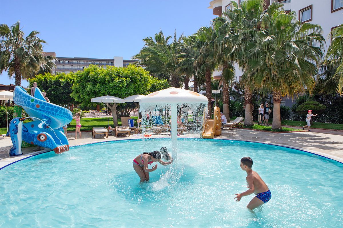 Royal Garden Beach Hotel фото 10