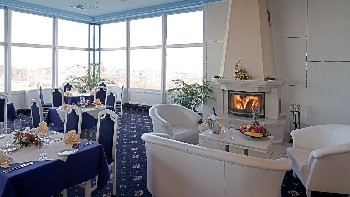 Top Hotel Praha & Congress Centre фото 46