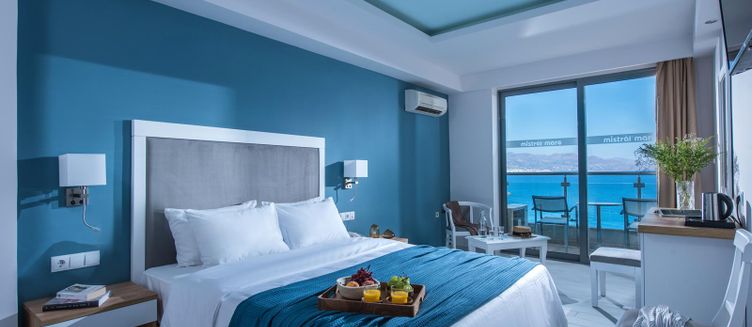 Фото отеля Mistral Mare Hotel