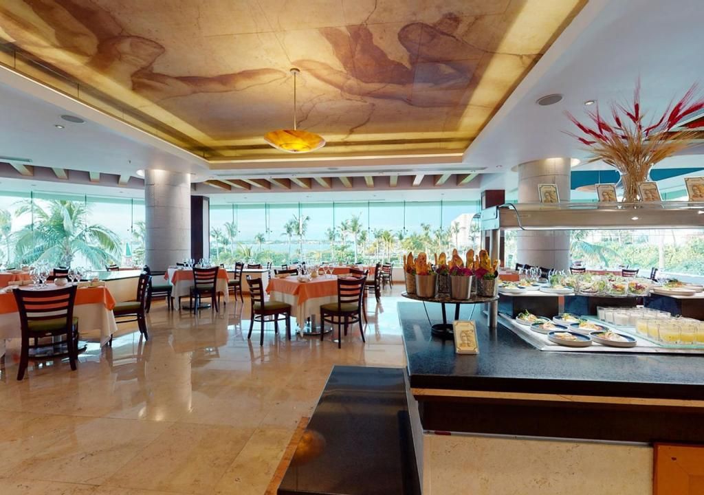 Grand Park Royal Luxury Resort Cancun фото 10