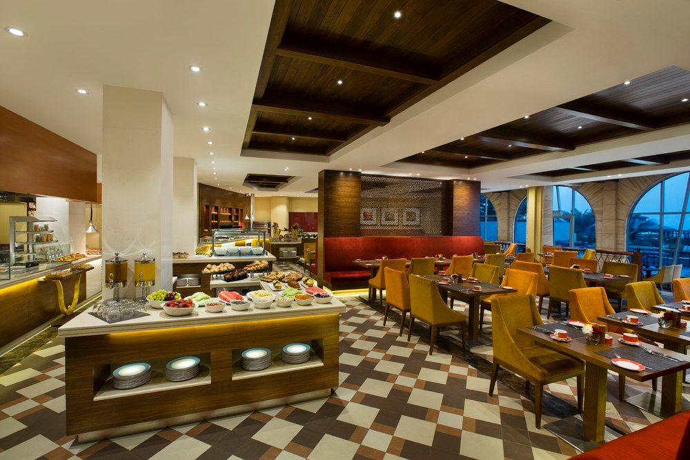 Hilton Al Hamra Beach & Golf Resort фото 105