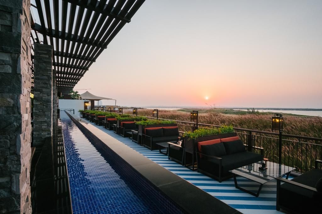 Yas Plaza Mangroves by IHG фото 9