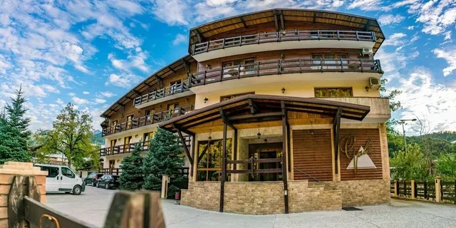 Гала Плаза Отель