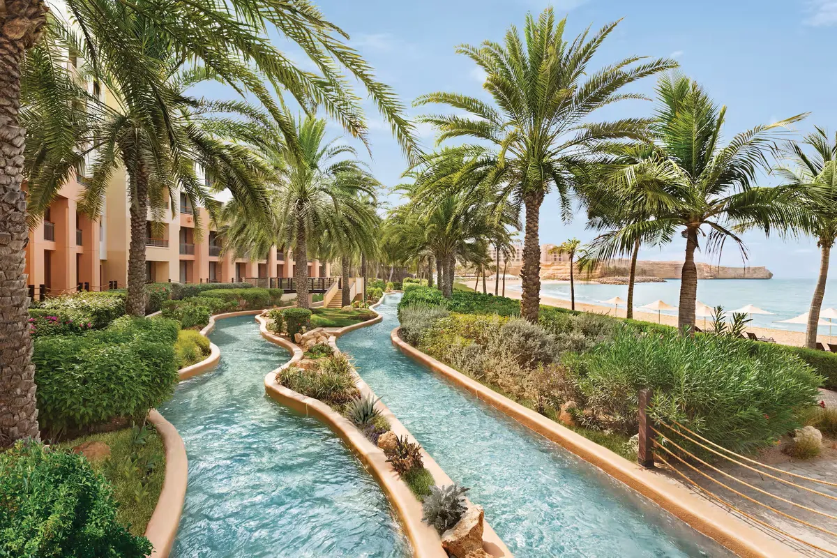 DoubleTree by Hilton Muscat Al Waha фото 19