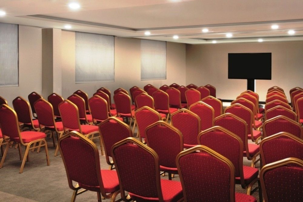 Movenpick Hotel Apartments Al Mamzar Dubai фото 77
