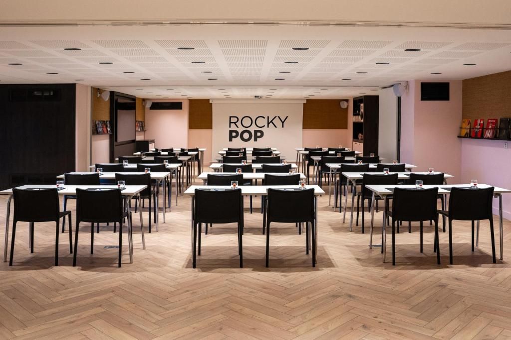 RockyPop Hotel (Portes de Chamonix) фото 27