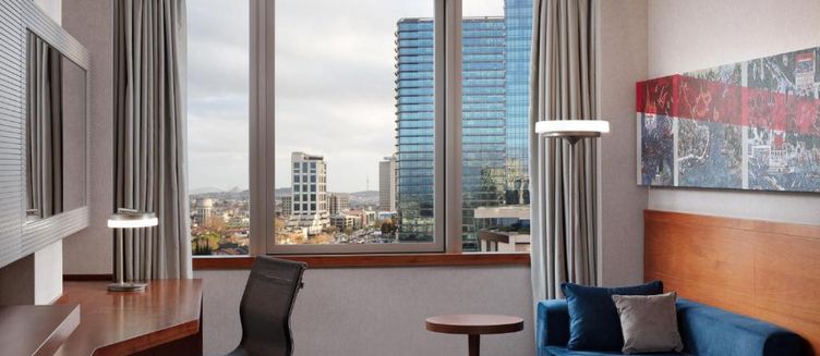 Фото отеля Delta Hotels by Marriott Istanbul Levent