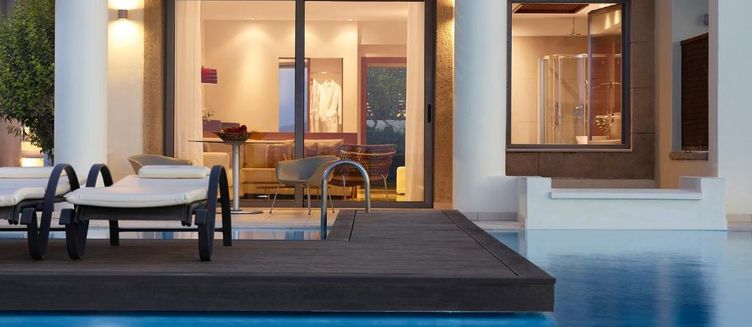 Фото отеля The Ixian All Suites - Adults Only