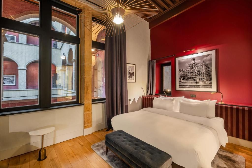 Hotel Cour Des Loges фото 39