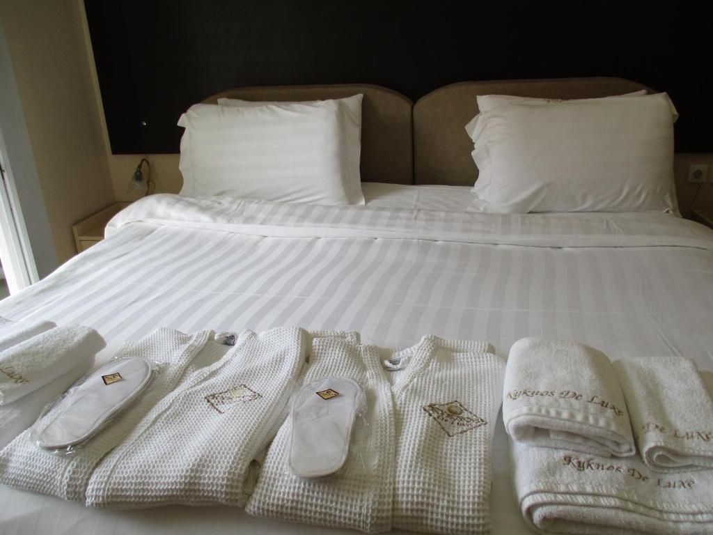 Kyknos De Luxe Suites фото 7