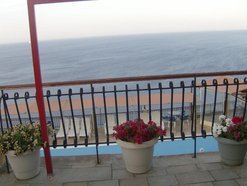 Blue Beach Bungalows фото 9