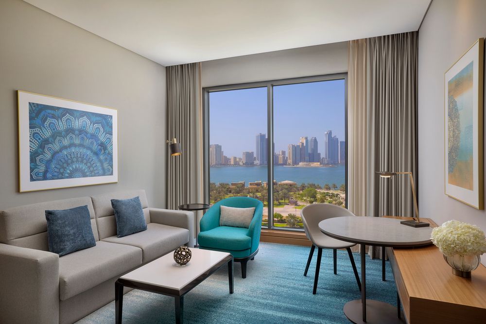 DoubleTree by Hilton Sharjah Waterfront Hotel & Residences фото 48