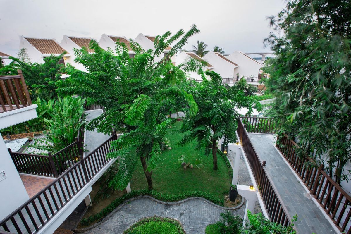 Hoi An Coco River Resort & Spa фото 16