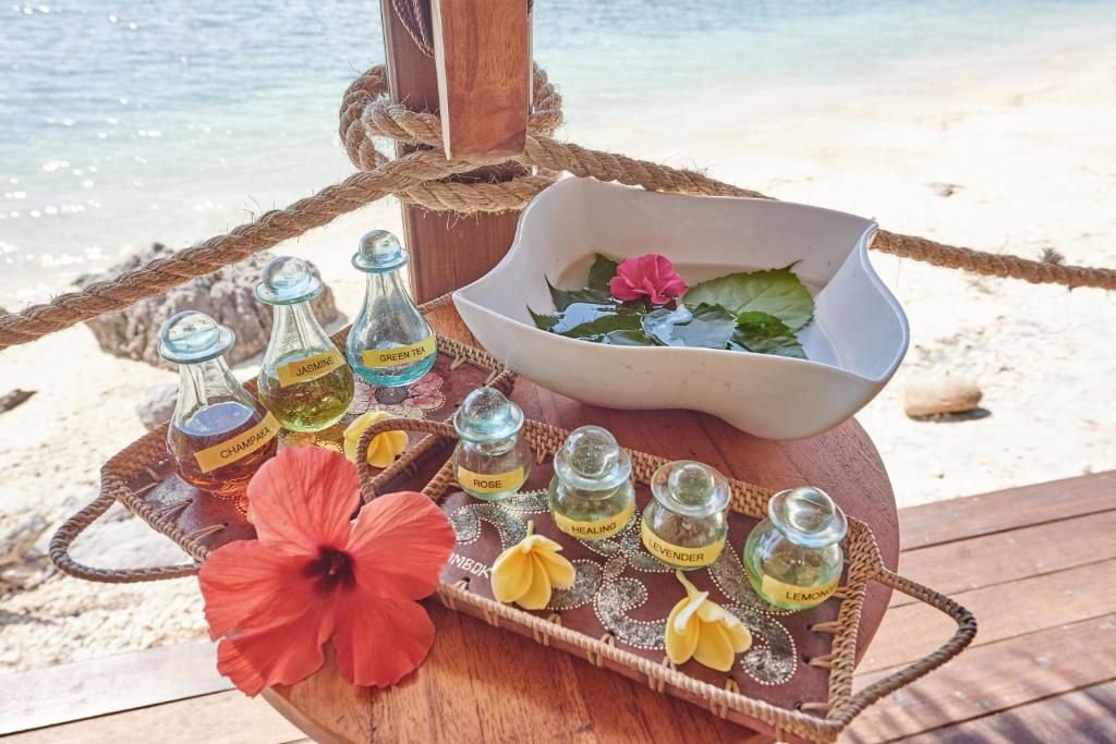 Cocotinos Sekotong, a Boutique Beach Resort & Spa фото 94