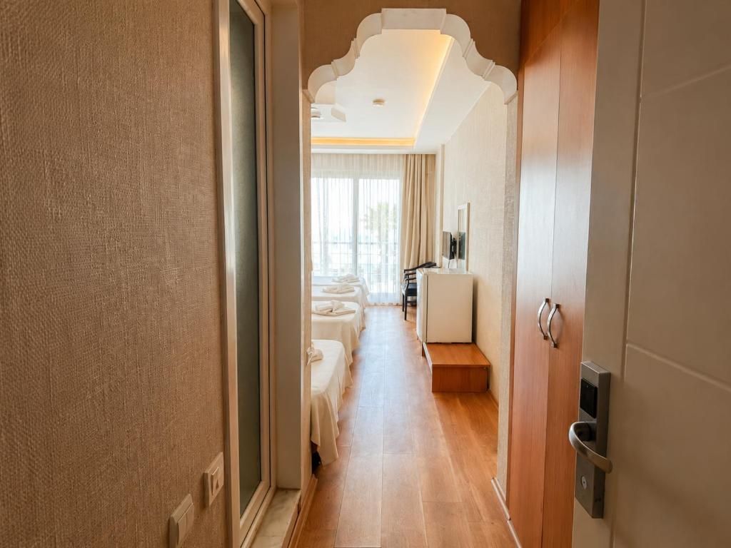 Mood Beach Hotel фото 24