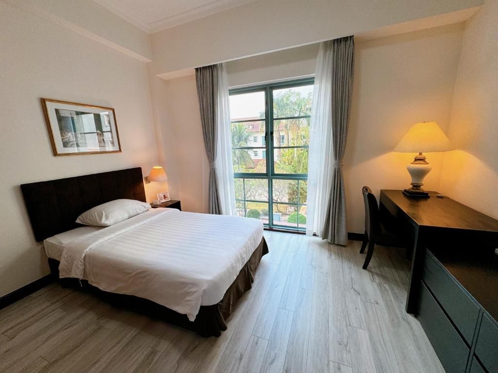 Diamond Westlake Suites фото 66