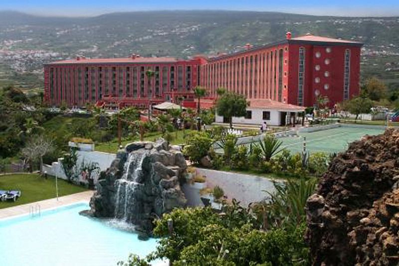 Hotel Las Aguilas фото 1